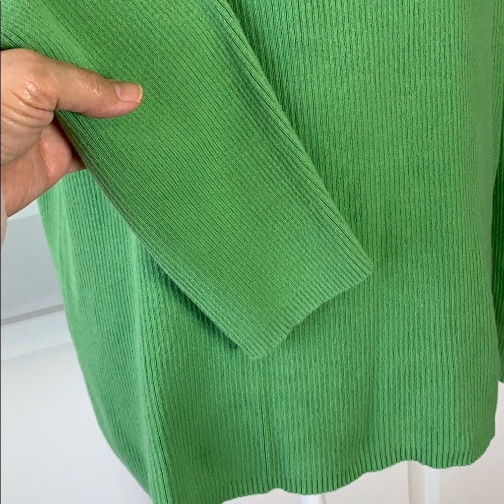 Duck Head Sweater - Picture 4 of 9